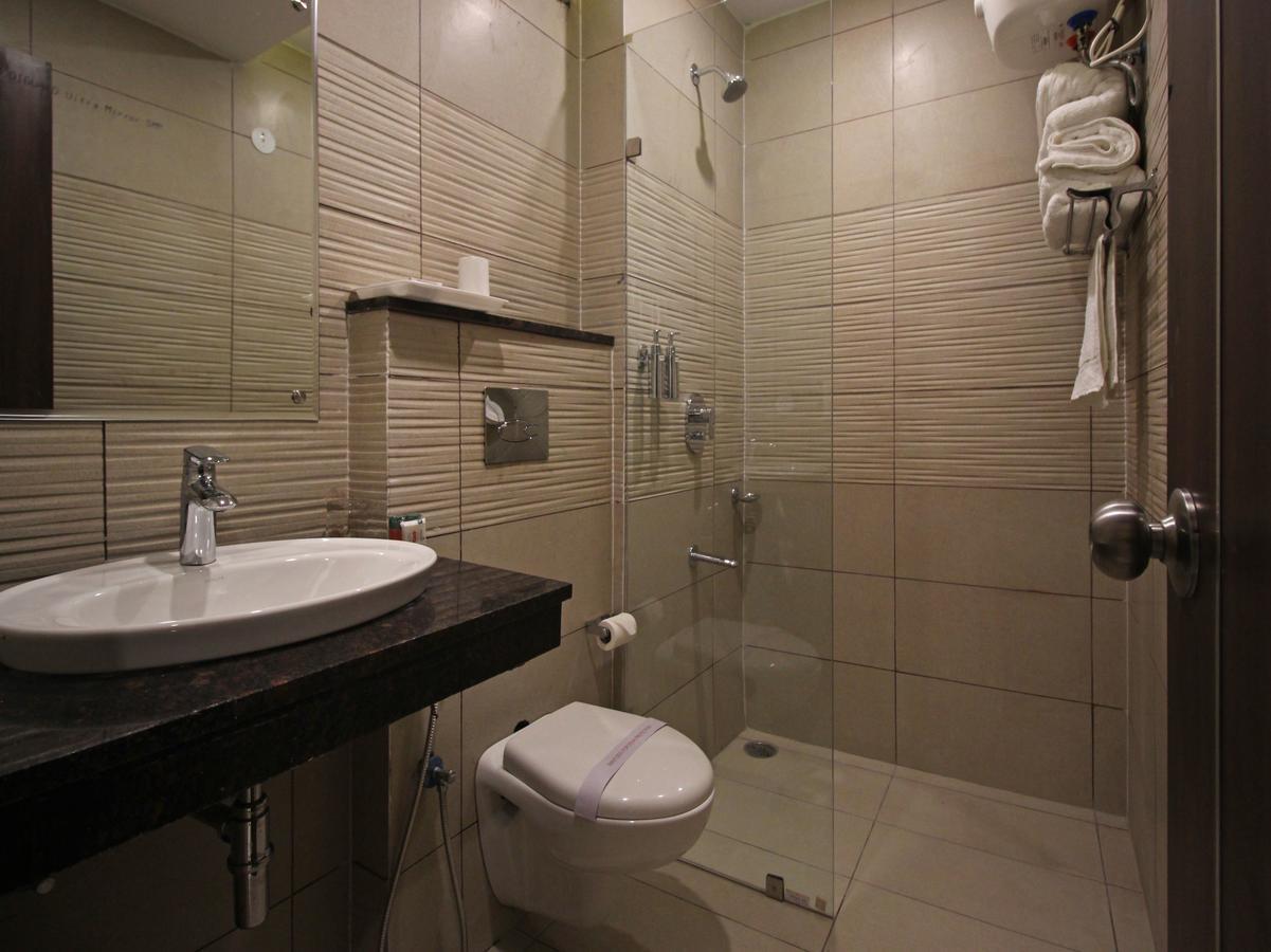 Oyo 8132 Hotel Kukreja Dehradun Eksteriør bilde