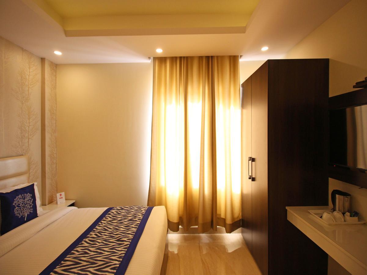 Oyo 8132 Hotel Kukreja Dehradun Eksteriør bilde